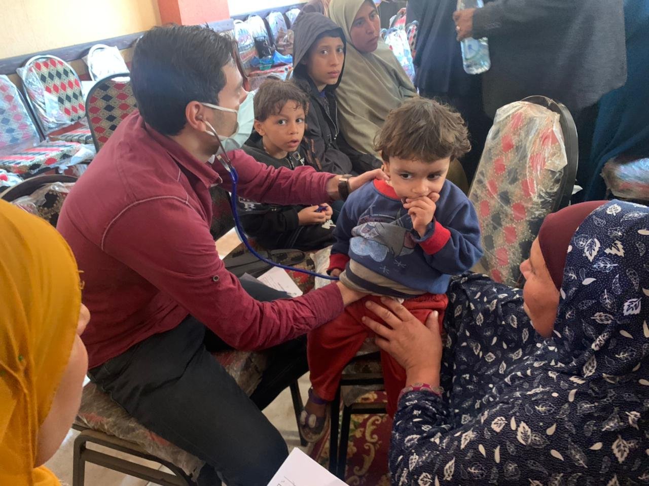 جامعة مدينة السادات تطلق قافلة طبية مجانية بقرية عزبة الصعايدة بالمنوفية