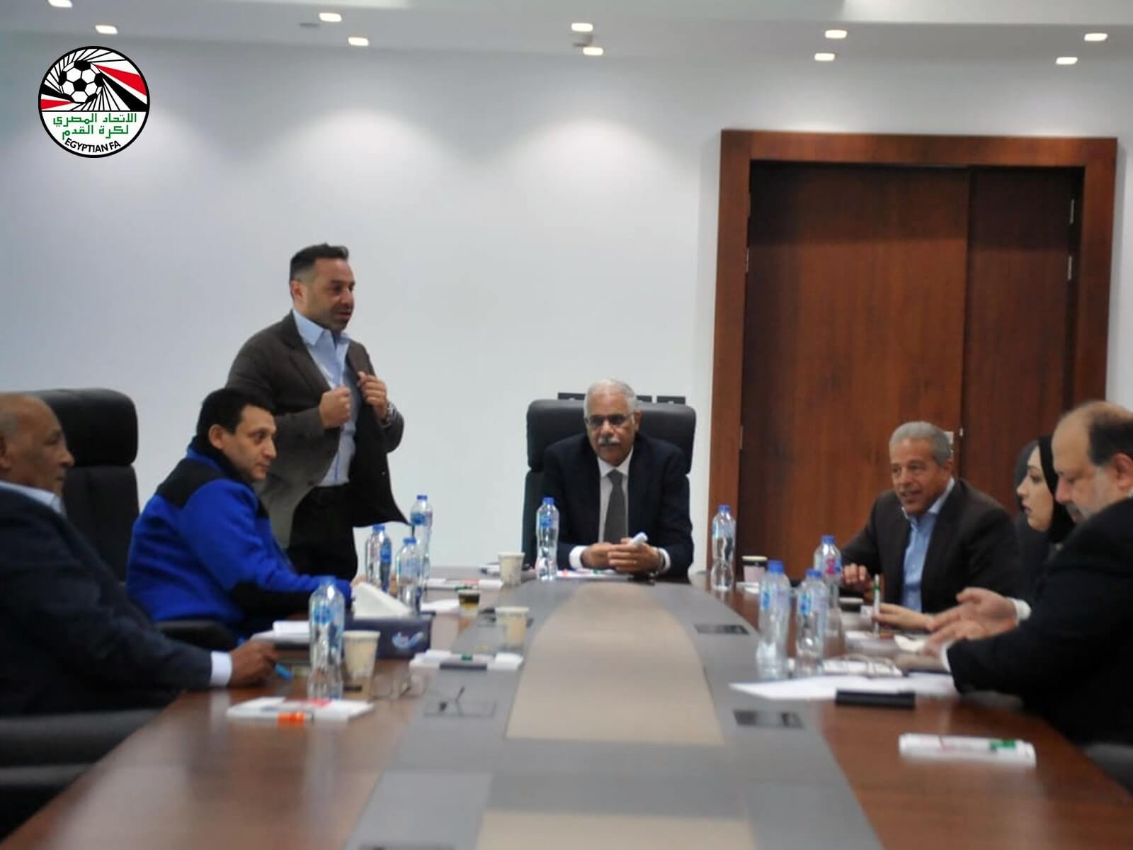 لعدم اكتمالها.. الجمعية العمومية لاتحاد الكرة تفوض مجلس الإدارة لاتخاذ القرارات اللازمة