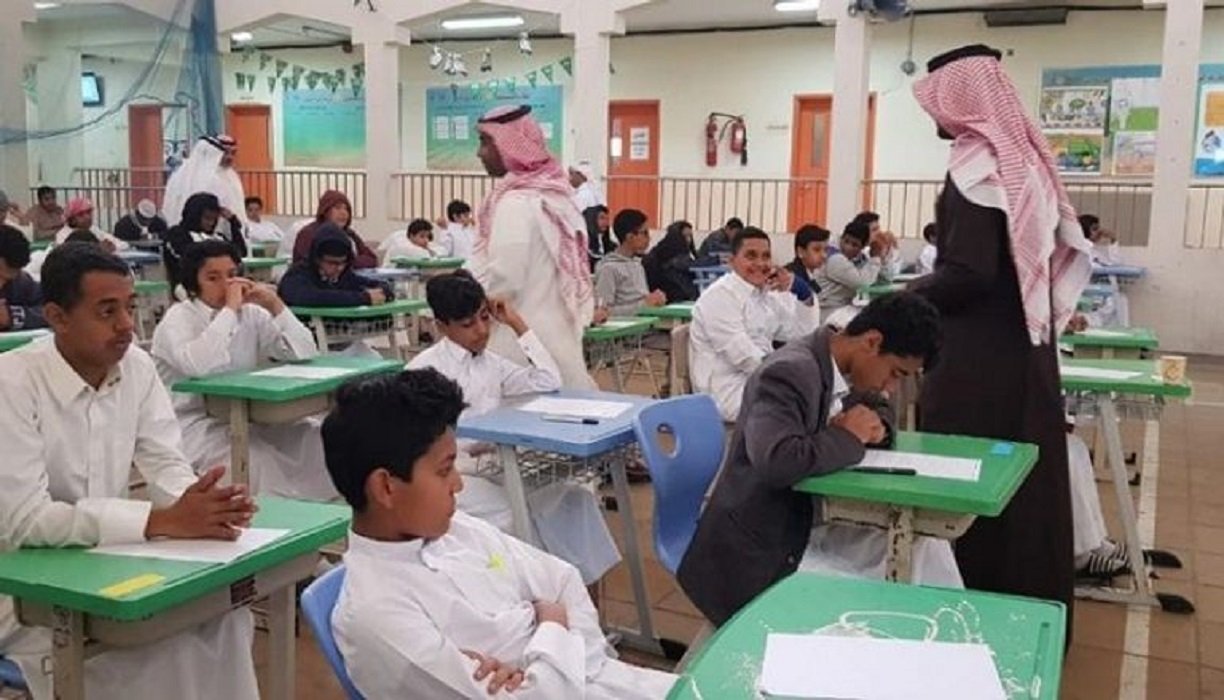 أوقات دوام المدارس والمستشفيات والقطاعين العام والخاص في رمضان بالسعودية