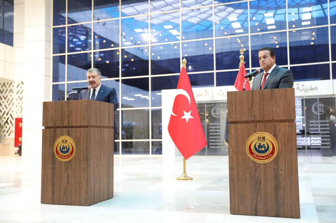 وزيرا الصحة المصري والتركي يؤكدان استعدادهما لتقديم الدعم الطبي لـ غزة